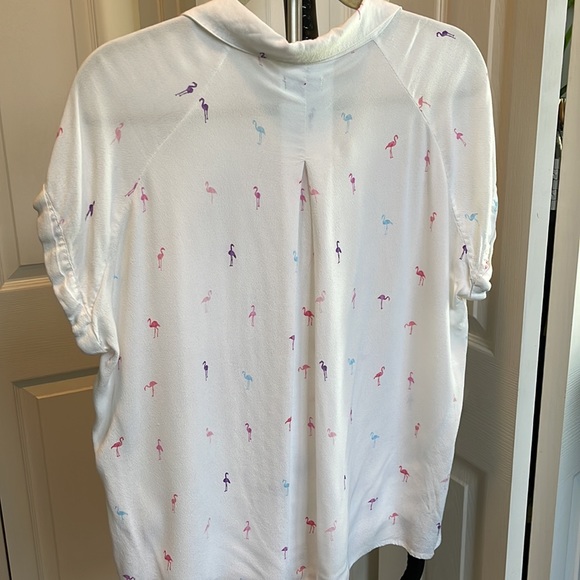 Cutest! Flamingo button down by Rails - Picture 4 of 6